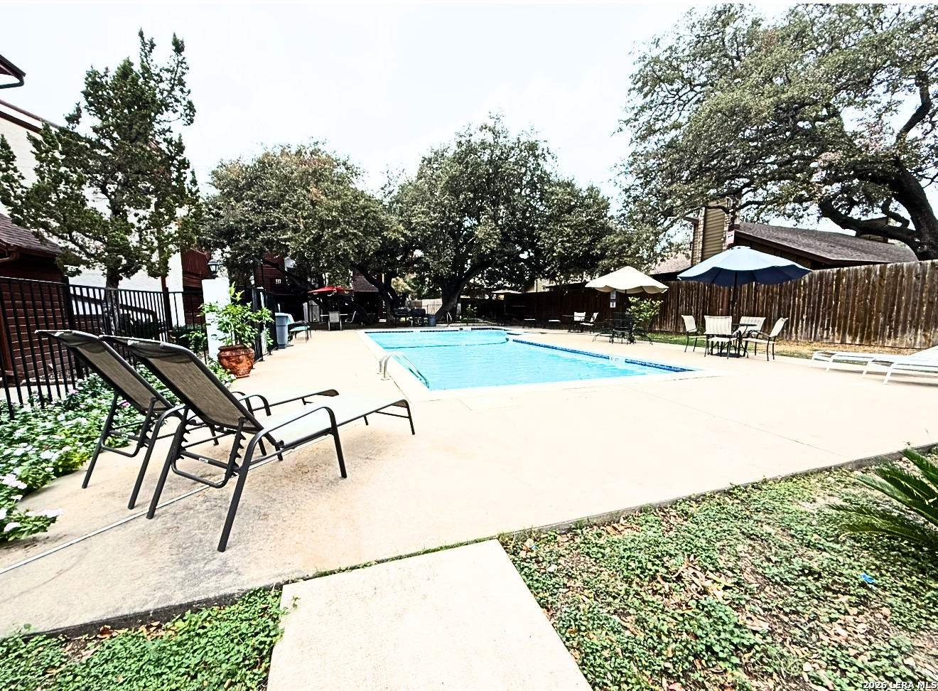 Photo 1 of 9 — 10527 Perrin Beitel D207, San Antonio, TX 78217