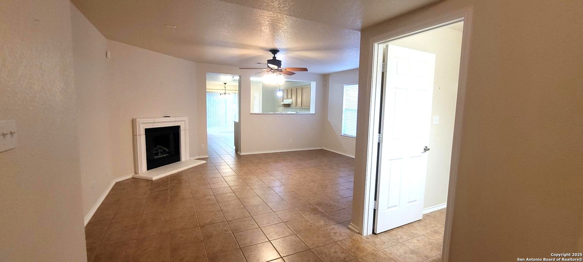310 Agency Oaks
