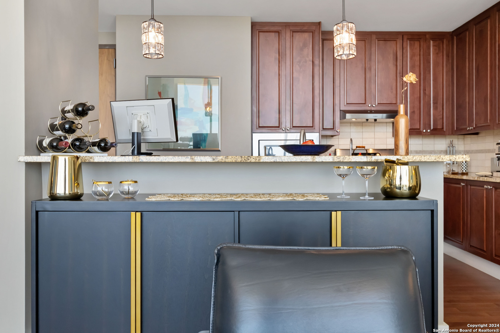 San Antonio, Texas 78205, United States, 2 Bedrooms Bedrooms, ,2 BathroomsBathrooms,Residential,Active,153473