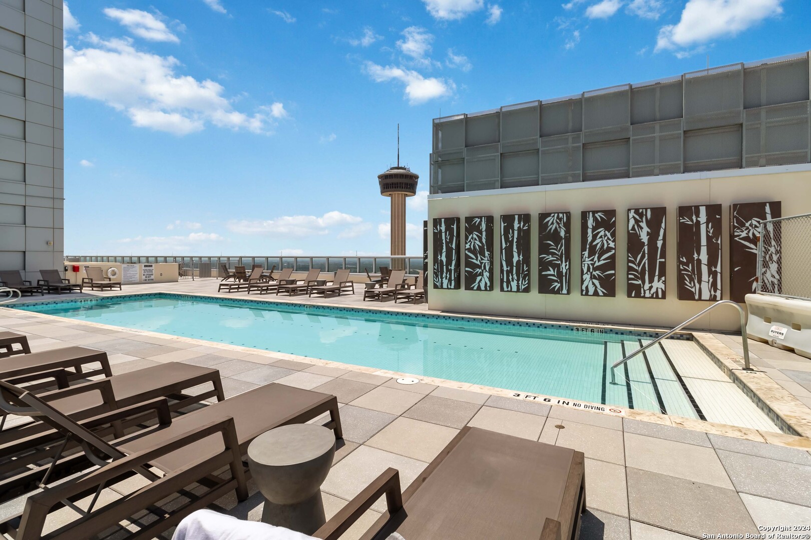 San Antonio, Texas 78205, United States, 2 Bedrooms Bedrooms, ,2 BathroomsBathrooms,Residential,Active,153473