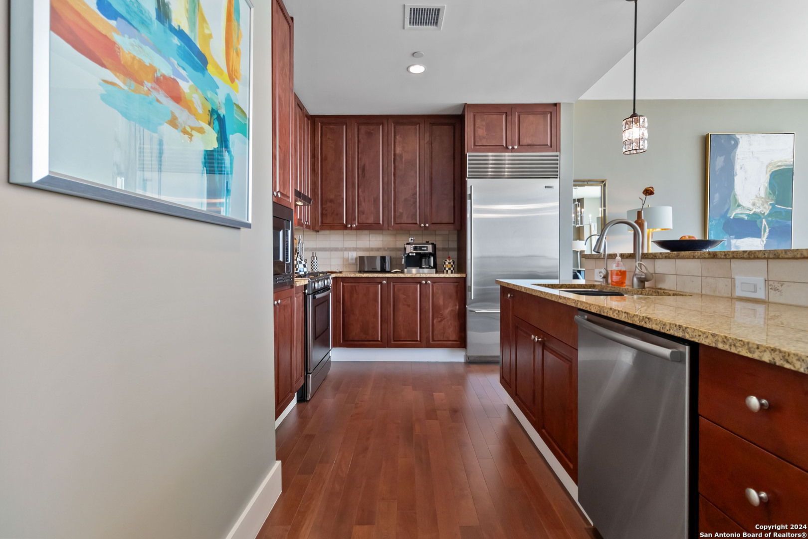 San Antonio, Texas 78205, United States, 2 Bedrooms Bedrooms, ,2 BathroomsBathrooms,Residential,Active,153473