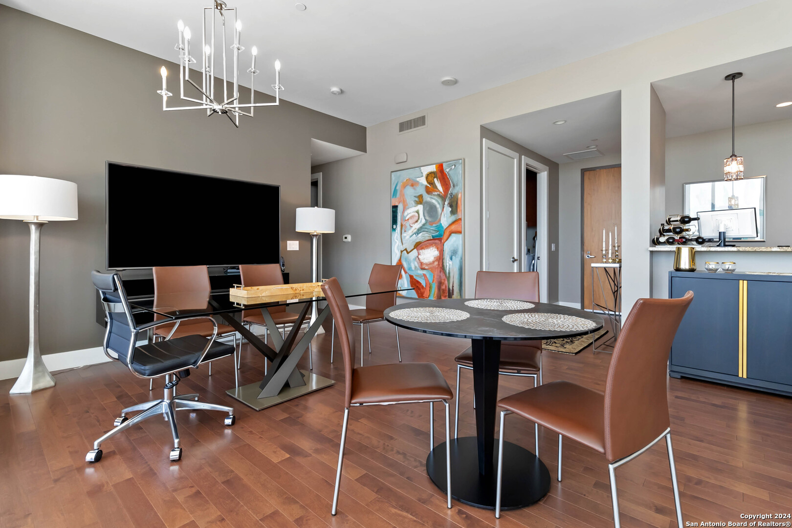 San Antonio, Texas 78205, United States, 2 Bedrooms Bedrooms, ,2 BathroomsBathrooms,Residential,Active,153473