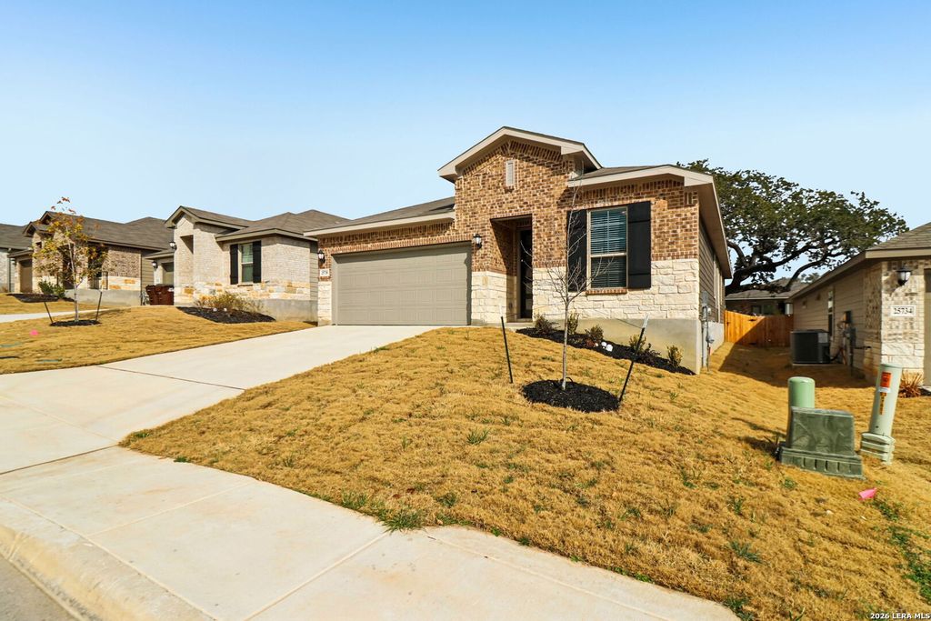 Photo of 25738 Rosey Way, Boerne, TX 78006 (MLS # 1913138)