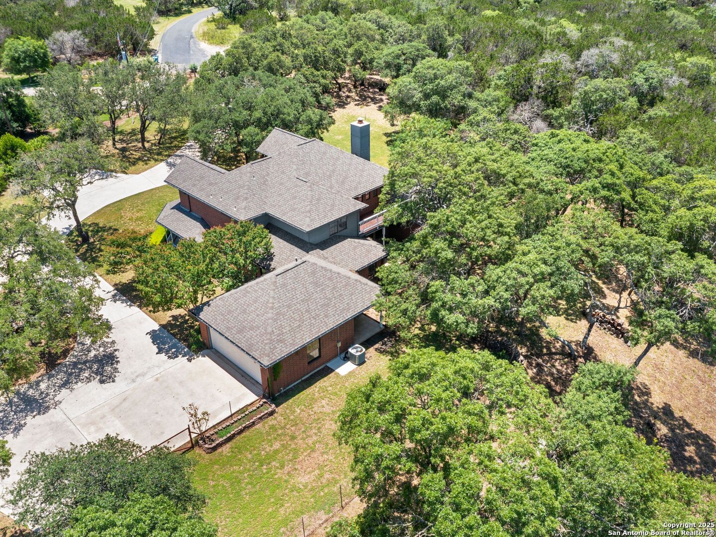 110 Lariat Dr