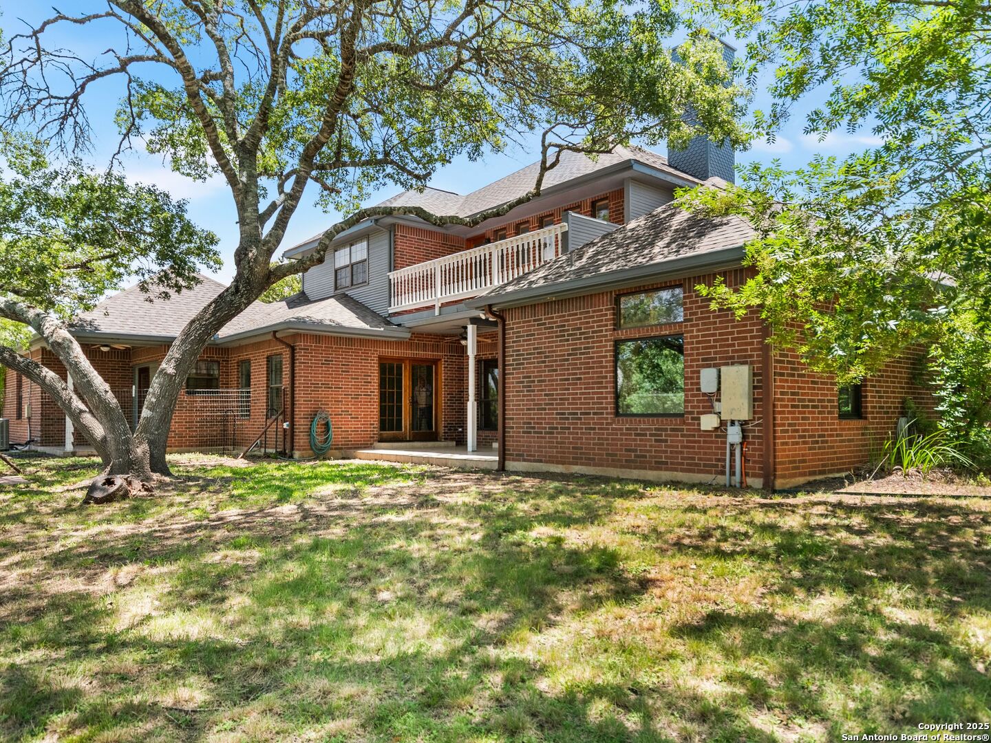 110 Lariat Dr