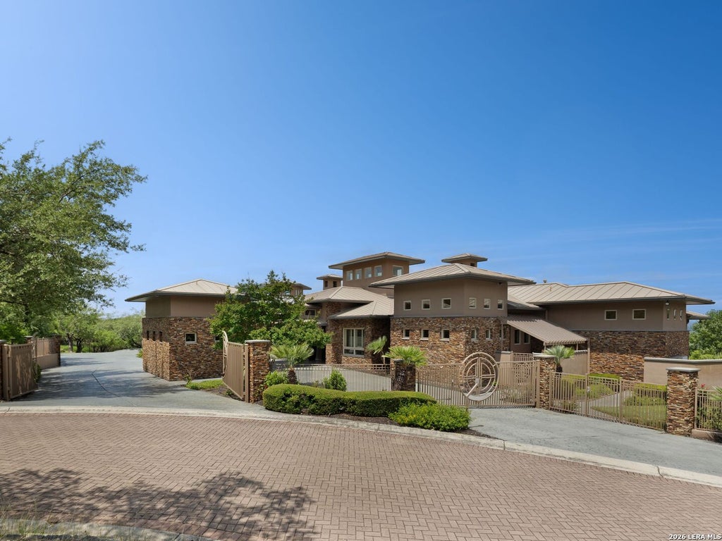 Photo of 11 Davenport Lane, San Antonio, TX 78257 (MLS # 2018080)