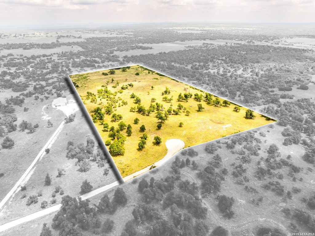 Photo of 596 Ruger Road, Fredericksburg, TX 78624 (MLS # 1935290)