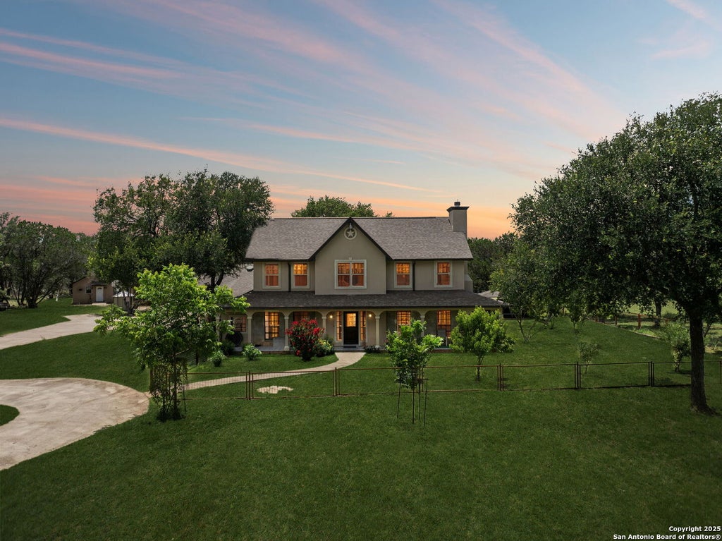 Photo of 450 Georg Oaks, Bulverde, TX 78163 (MLS # 1868838)