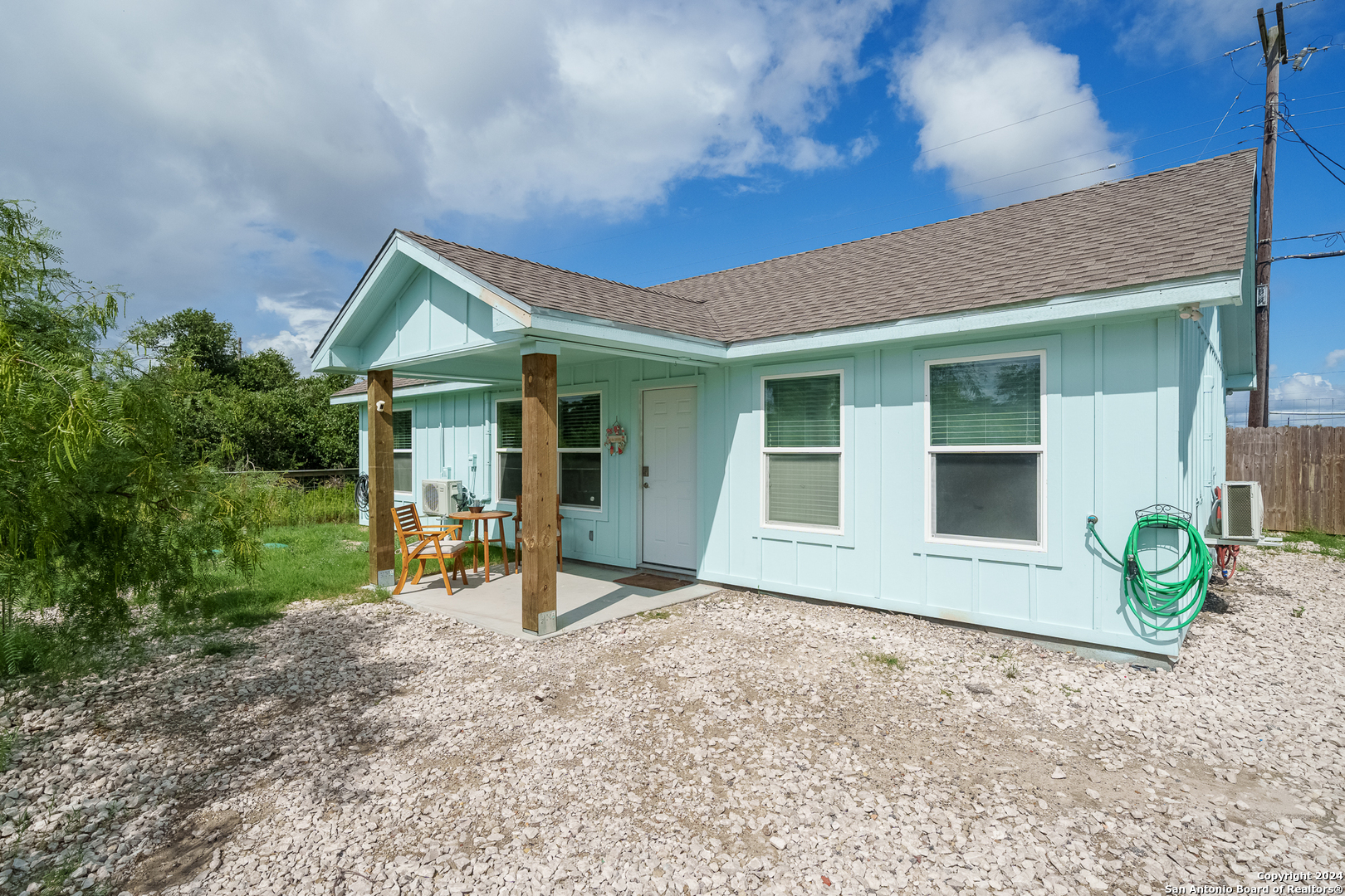 View Rockport, TX 78382 house