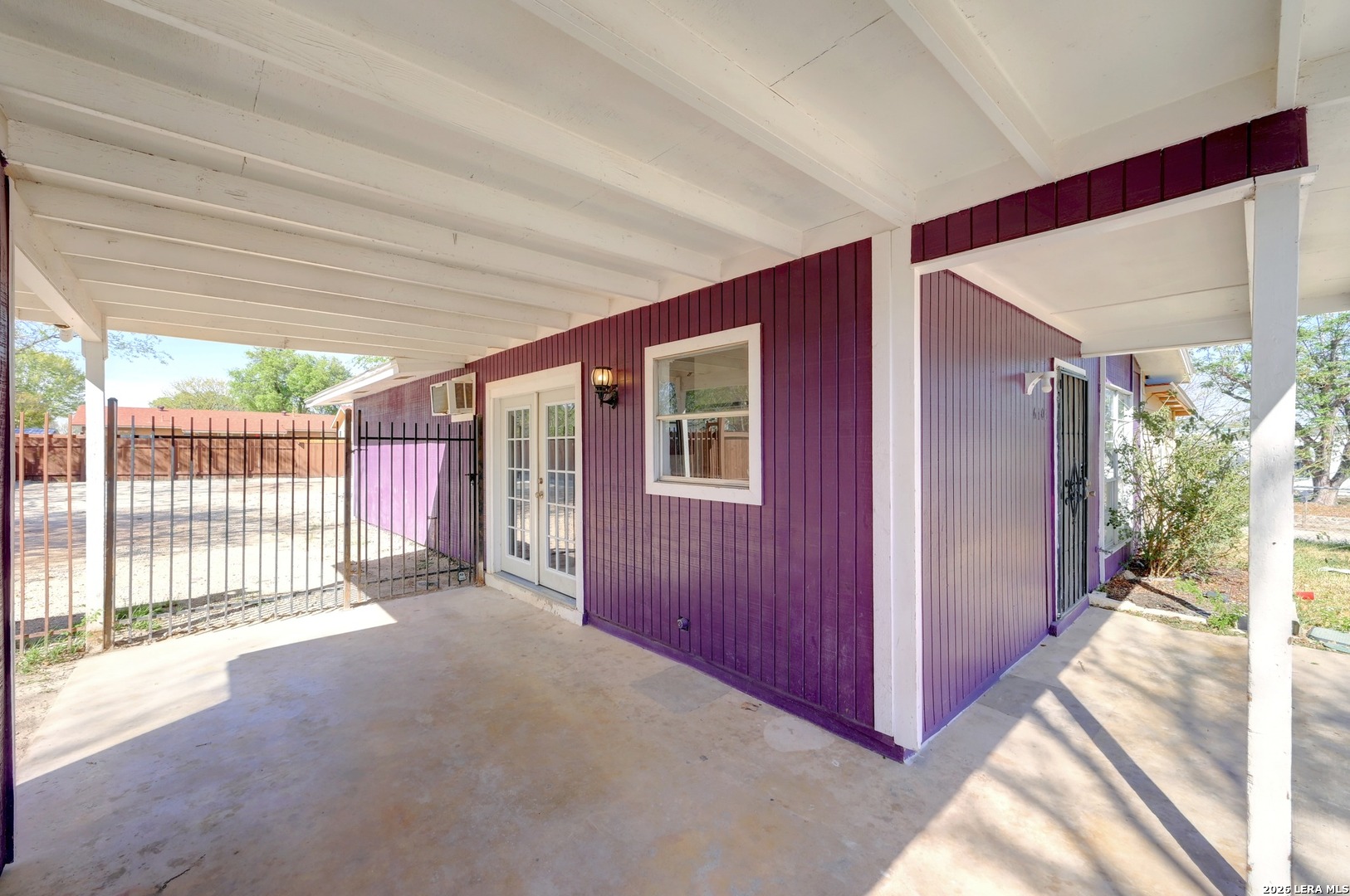 Search 6103 Paso Valley