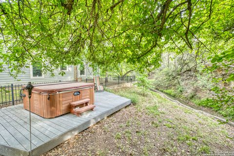 A home in Vanderpool