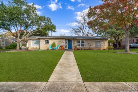 107 Bryker Terrell Hills TX 78209