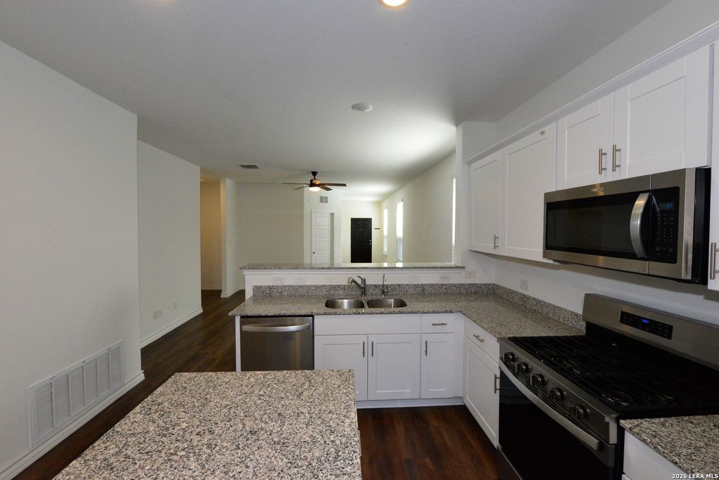 Photo of 113 Winding Windmill, Boerne, TX 78006 (MLS # 1950037)