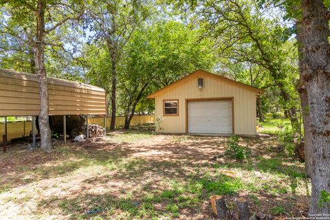 A home in La Vernia