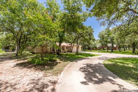 A home in La Vernia