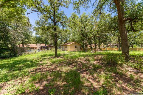 A home in La Vernia