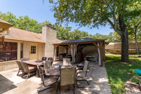 A home in La Vernia