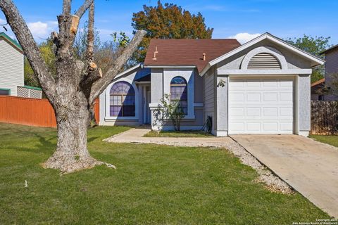 6304 Village Arbor San Antonio TX 78250