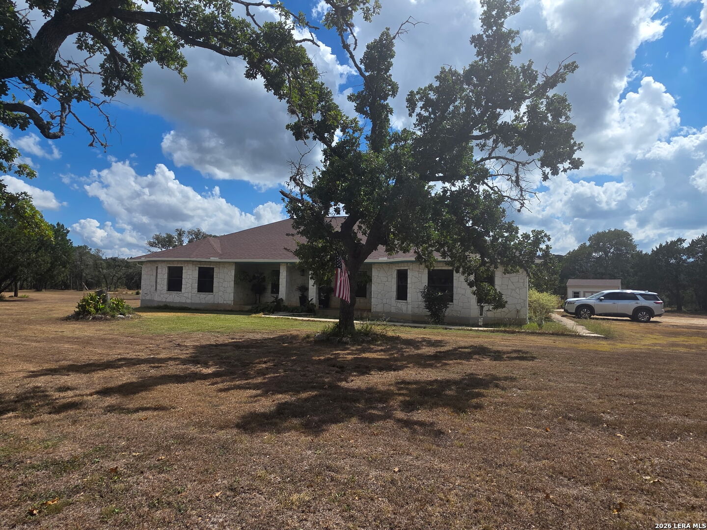 10110 HUNTRESS LN