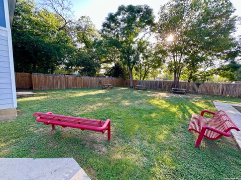 414 Cupples Rd San Antonio TX 78237