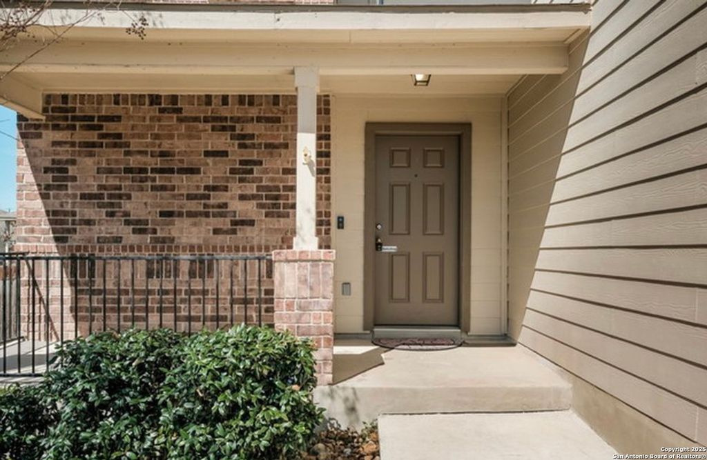Photo of 11707 Clamoun Circle, San Antonio, TX 78245 (MLS # 1915056)