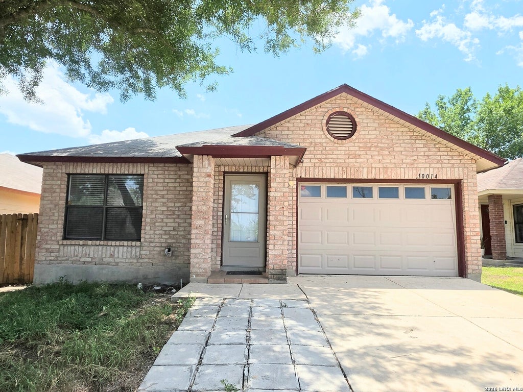 Photo of 10014 SUNSET PL, San Antonio, TX 78245 (MLS # 2010046)