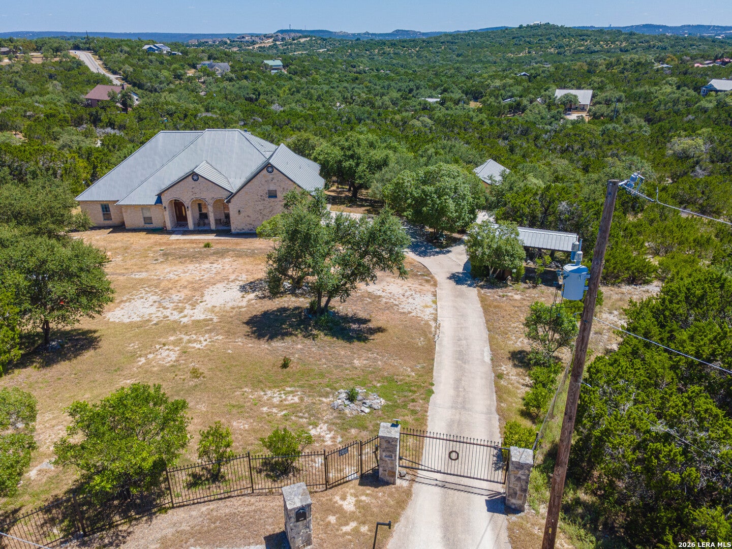 3024 Fallbrook Manor