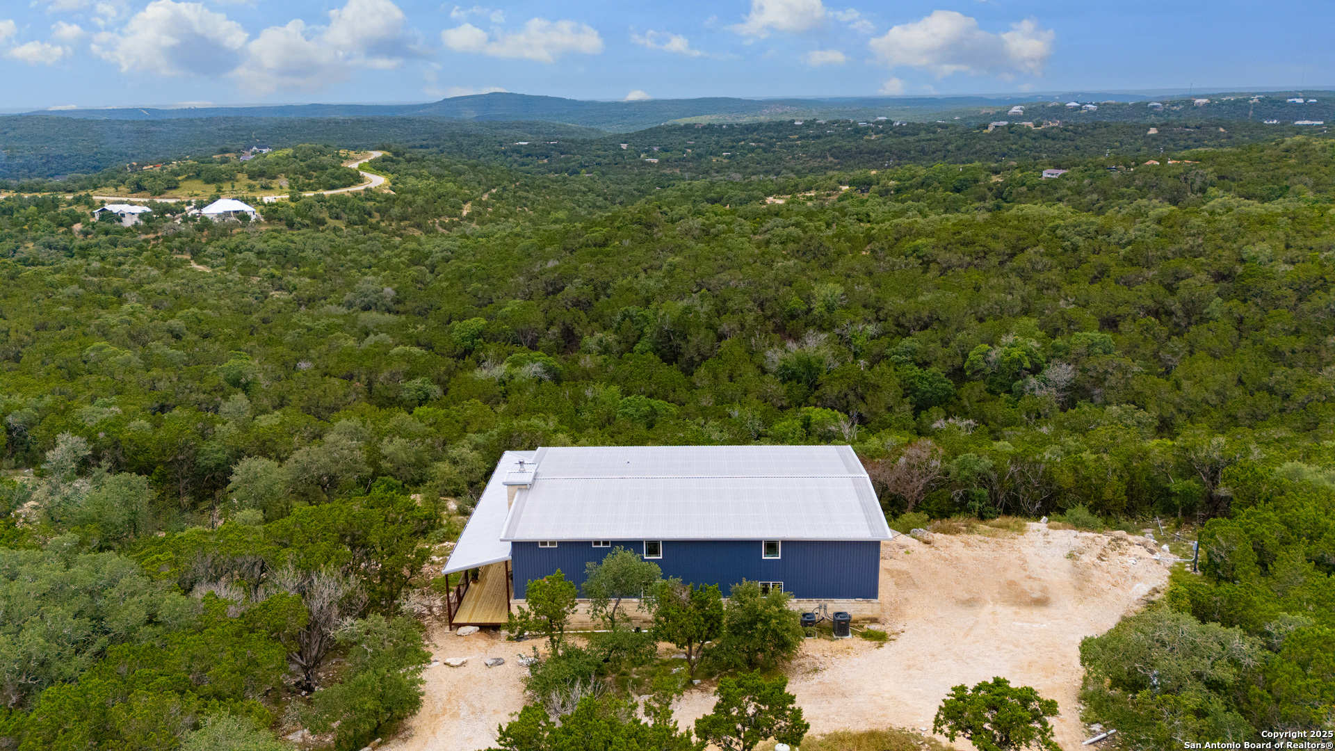 1724 Caprock