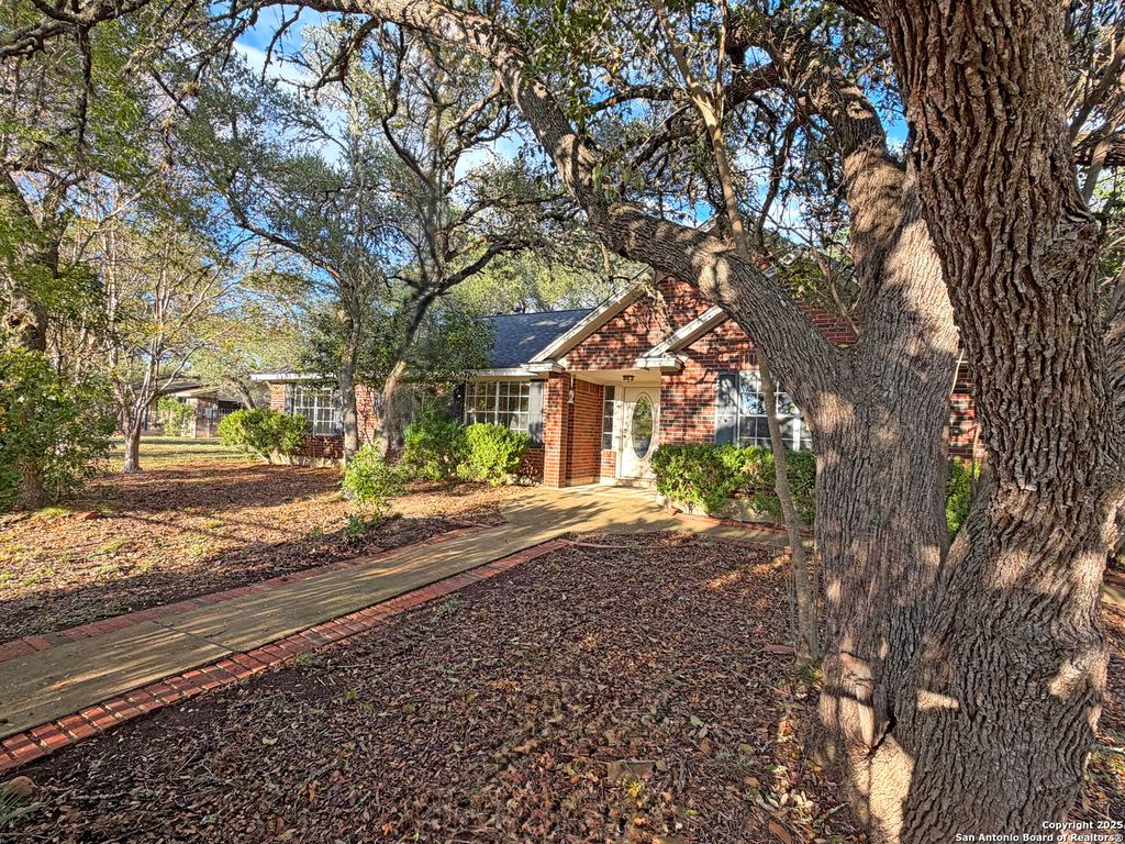 Photo of 2741 Connie, Canyon Lake, TX 78133 (MLS # 1925900)