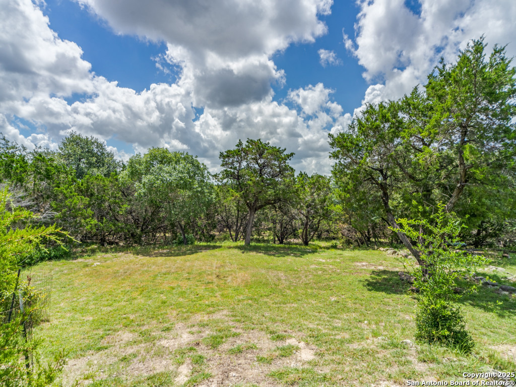 2521 Bay Hill