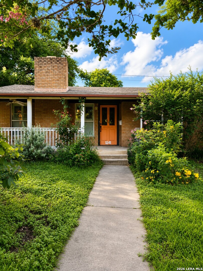 Photo 1 of 6 — 1241 WILTSHIRE AVE, Terrell Hills, TX 78209