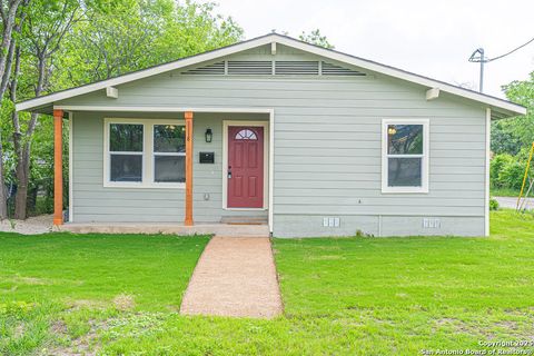 1118 Saint James San Antonio TX 78202