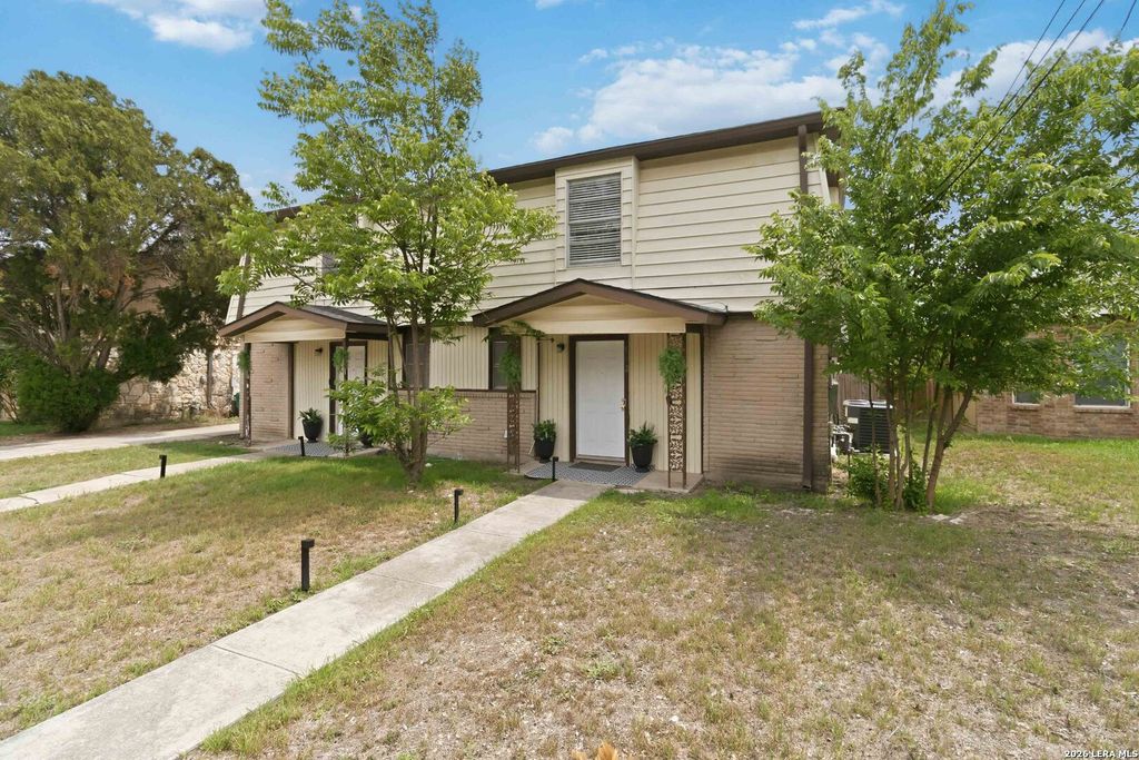 Photo of 512 W Byrd Blvd, Universal City, TX 78148 (MLS # 1958721)