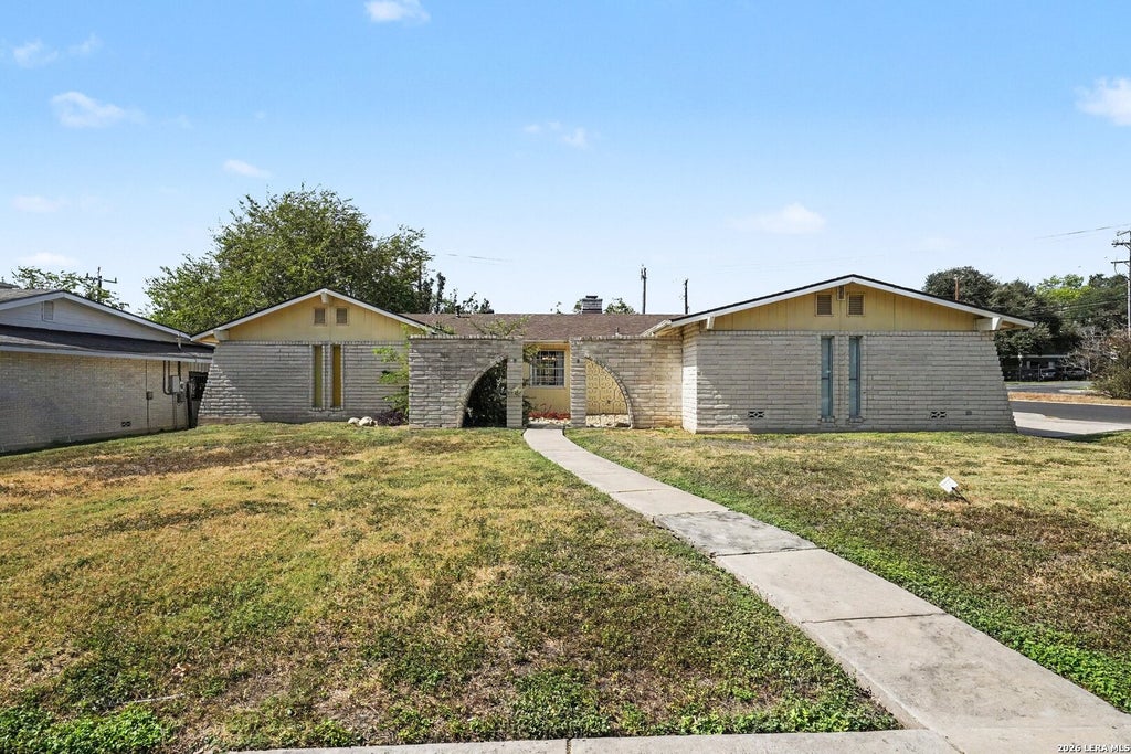 Photo of 5002 Sierra Madre, San Antonio, TX 78233 (MLS # 2018525)
