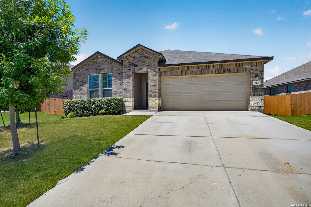 Photo of 781 Rushing Banks, Cibolo, TX 78108 (MLS # 2009861)