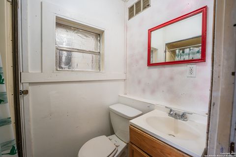 Tiny photo for 7036 US Highway 87, China Grove, TX 78263 (MLS # 1860398)