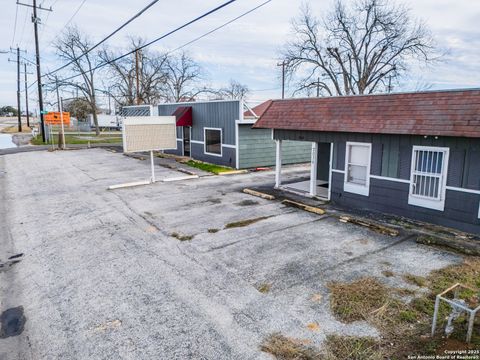 Tiny photo for 7036 US Highway 87, China Grove, TX 78263 (MLS # 1860398)