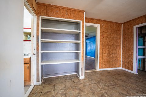 Tiny photo for 7036 US Highway 87, China Grove, TX 78263 (MLS # 1860398)