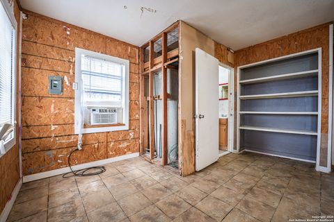 Tiny photo for 7036 US Highway 87, China Grove, TX 78263 (MLS # 1860398)