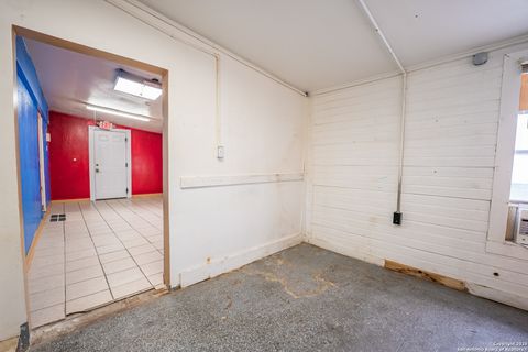 Tiny photo for 7036 US Highway 87, China Grove, TX 78263 (MLS # 1860398)