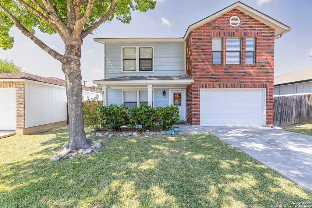 Photo of 12811 Huntsman Lake Dr, San Antonio, TX 78249 (MLS # 1915182)