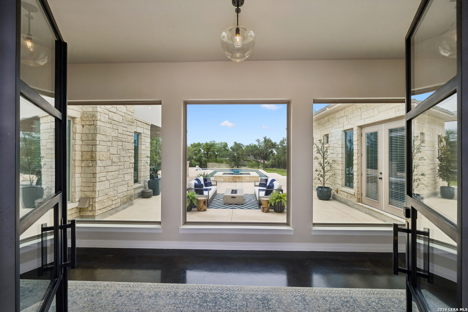 3214 Comal Springs