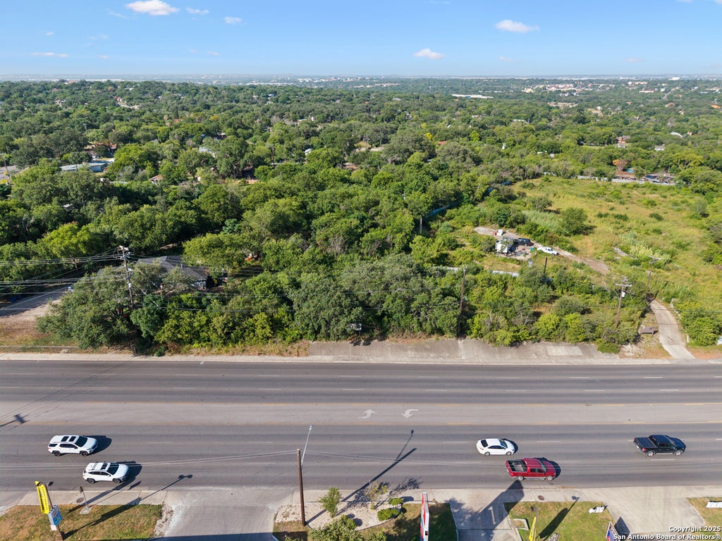 Photo of 2259 Bandera, San Antonio, TX 78228 (MLS # 1888641)