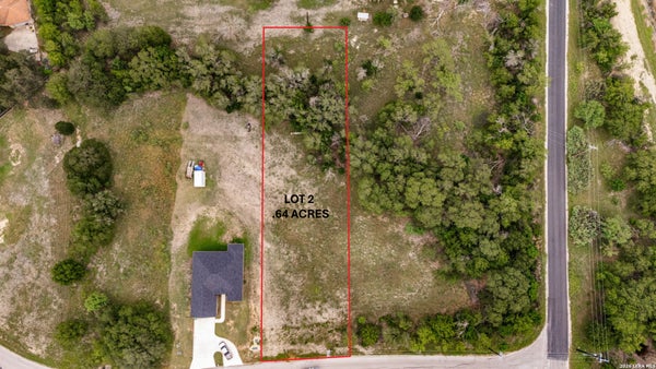 2 RIVER BLF, CASTROVILLE, TX 78009 - Image bef5fb8b3eac4fe2b35fc1a795d7d09b/1550534470