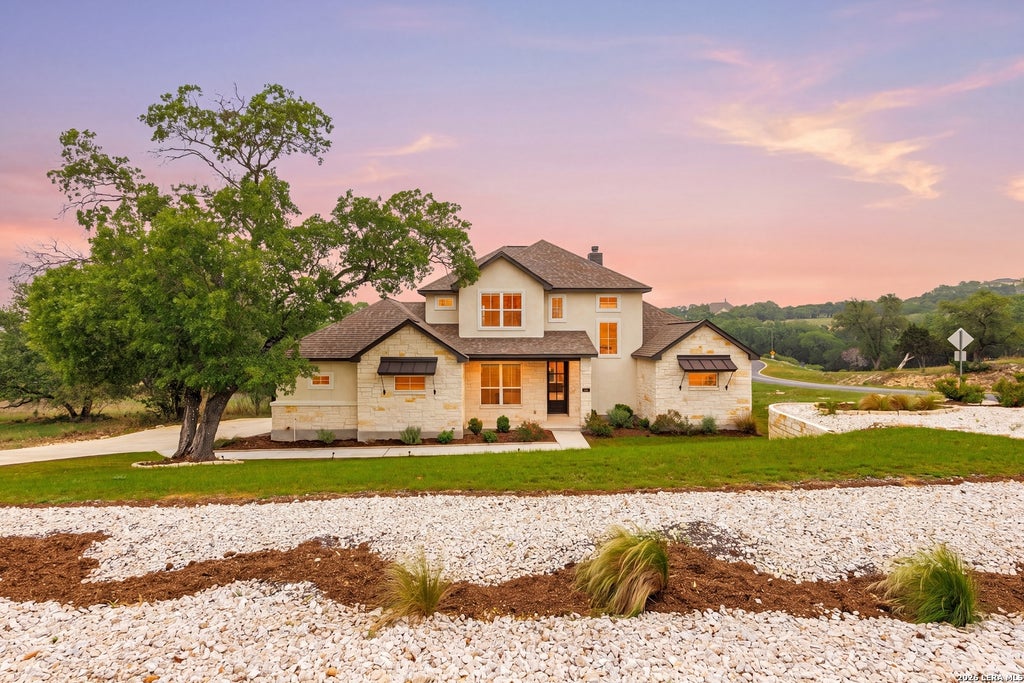Photo of 710 Caballo, Canyon Lake, TX 78133 (MLS # 1962974)