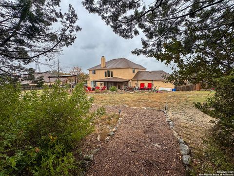 A home in Helotes