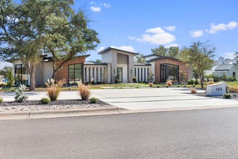 135 whittingham San Antonio TX 78231