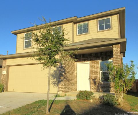 133 Middle Green Floresville TX 78114