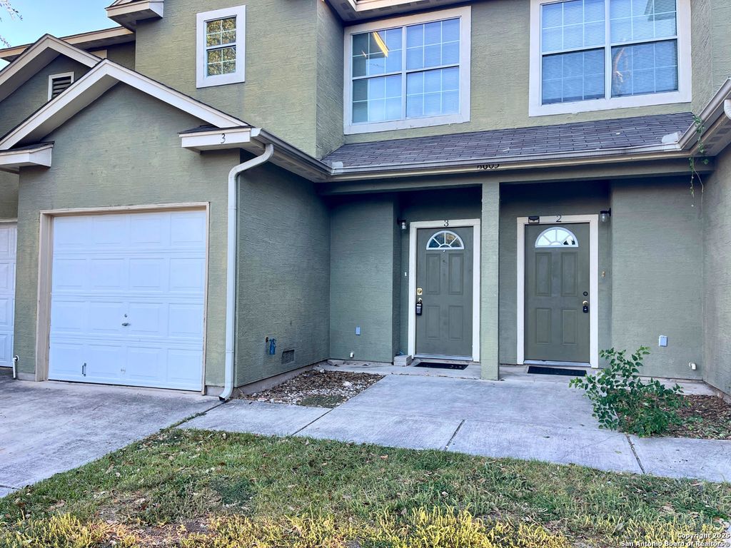 Photo of 8603 Kingsbury View 3 #3, San Antonio, TX 78240 (MLS # 1893995)