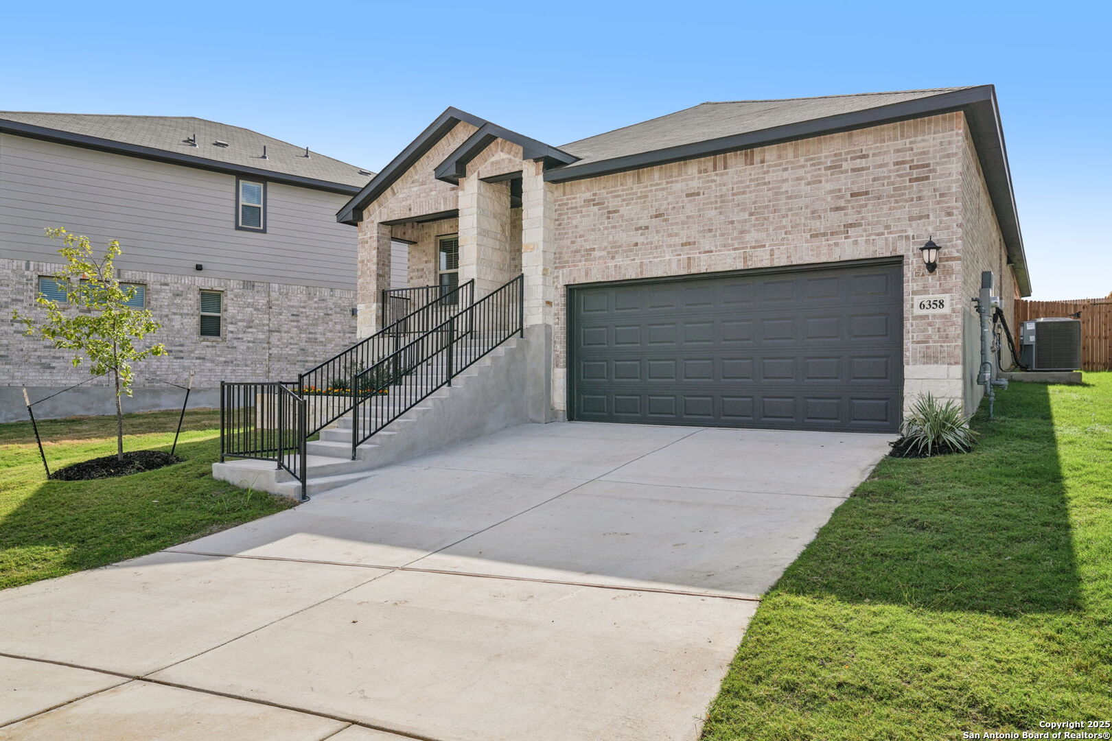 6358 Comanche Coyote